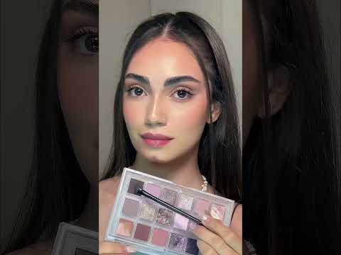 Blue eyeshadow💙 #makeup #makeuptutorial #blue #makeuptips #eyeshadow #shortsvideo