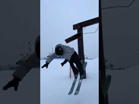 The Ski Swing💆🏼‍♂️ #shorts #ski #birkruud