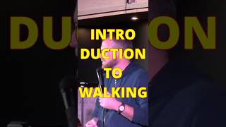 walking  #standupcomedian #standupcomedy #standupfeaturing #standupshow #funny #standupcomedynight