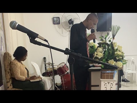 Pastor Alberto Nunes - pregando a verdade e espancando o diabo