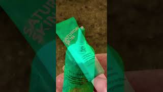 This feels amazing on my skin!