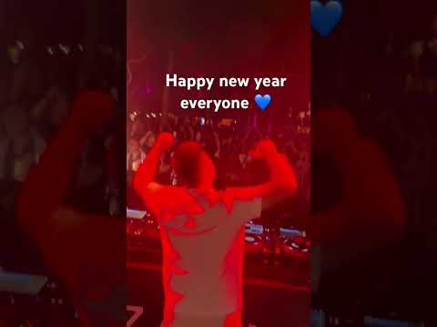 Big thanks to Zamna for having us this New Year’s Eve! 🎉 Happy New Year to all our fans 💙 #zamna