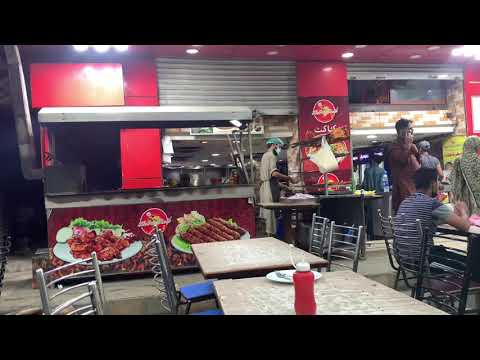 Burns Road food street best Malai tikka boti Karachi food steet | Globetrotter Muslims