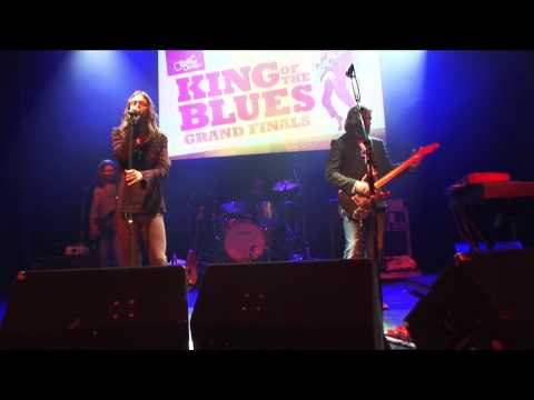 The Black Crowes "Talks To Angels" | Live