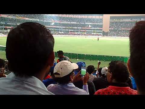 MS Dhoni runout on 99.