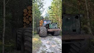 MONSTER ☠️ 🚜 Beautiful Tractors #tractor #forestfarming #farming #fendt  #woodworking #zetor