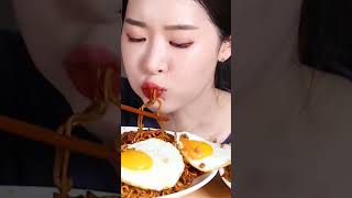 #mukbang #koreannoodles #asmreating #eatingsounds #noodleslover