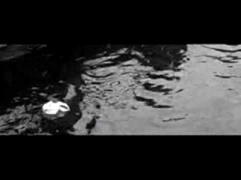 Le Petit Sac - 100 Second Film Festival Submission - 2005