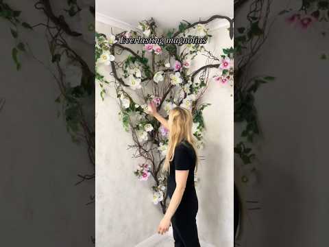 Creating floral with passion . Training videos incoming . #artificialflowerde #flowerdecoration