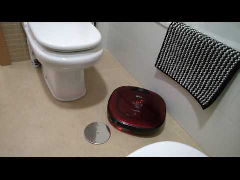 LG Hombot struggles in the bathroom