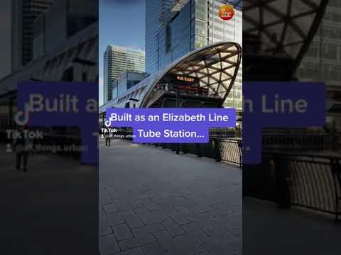 🚇🌲 #crossrailplace , #canarywharf has become a must see quirk of #london