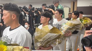 #中村晃 選手の引退表明会見に選手たちがサプライズ登場✨