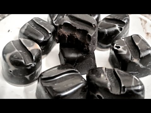 how to make perfect dark chocolate|dark chocolate with dark compound🍫 #foodykitchenwithrukhsar
