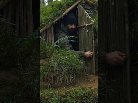 Building warm survival shelter. #shorts