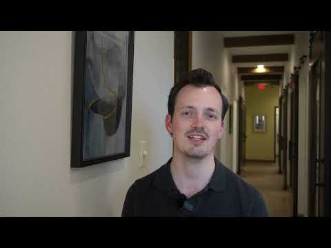 What Kind of Dentist Does Root Canals?
