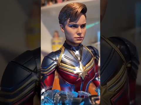 Hot toy Captain Marvel #actionfigurecollector #actionfigures #viral #shorts #sideshow