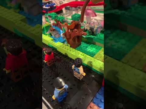 Minifigures at the Lego Zoo