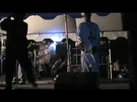 Ghana's Rootslife Reggae artist PAAPA WASTIK live in Cape Coast & Labadi Beach Accra