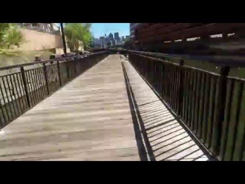 Cambridge River Run - by MIT and Boston