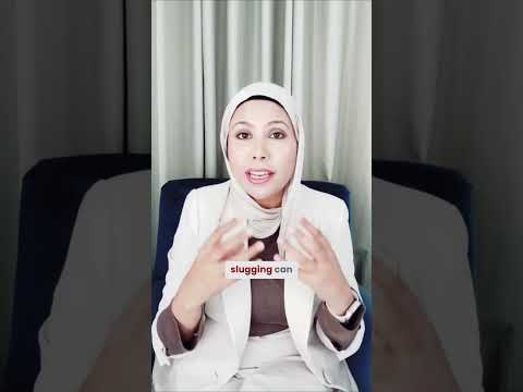 Should You Really Put PETROLEUM JELLY on Your Face? 👀 #SkinBarrierCare #SkincareTips #HealthySkin