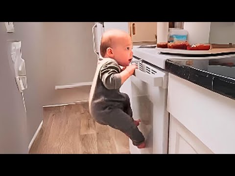 Best Funny Baby Compilation 2025 – Cutest Laughs Ever!
