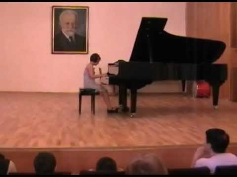 Arpi Tumanyan menahamerg Bach