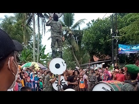 Atraksi DrumBand Banser paling Gokil Khotmil Qur'an pakuran