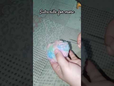 DIY beautiful keychain || with woollen thread 🧵🧵#DIY #keychains #worldofartsandcrafts #ytshorts