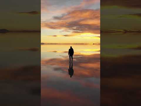Earth Largest Mirror Lake Bolivia। #Saltflatslake