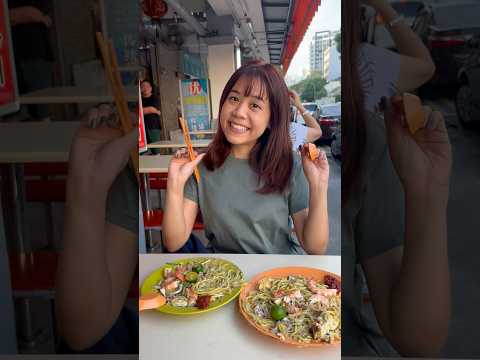 🇸🇬One of the nicest Hokkien Mee in Singapore!! East side best side!! #singapore #sgfoodie #yummy