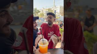 العصير مجاني اذا صوتك حلو 😂🤣 #shorts