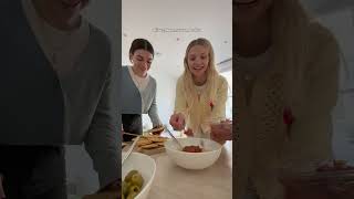 Hosting a desperation dinner party for 6 friends on a random Monday night