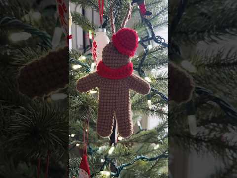 Knitted Christmas decor 🧶 ♥️ #knitting #christmas #christmasdecor #holiday #ornaments #giftideas