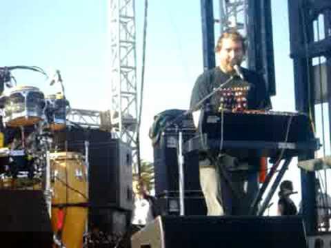 Hot Chip - One Pure Thought (Treasure Island Music Festival)