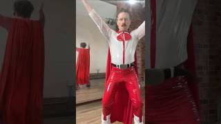 Hello it’s me Omni-Man #tiktoktrend #dance #superman #mirror #omniman