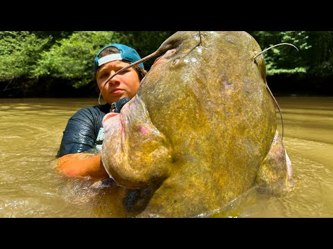 SEARCHING for MONSTERS in the CREEK! FIRST TIMERS!