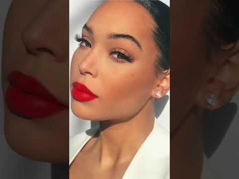 Being single isn't lonely - it's powerful.This is the season to grow... 💕#singleseason