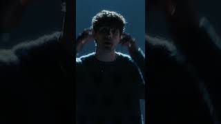 Max, JVKE and Bazzi premiered the video for ‘Strings’ - and features a cameo from Dixie D’Amelio!