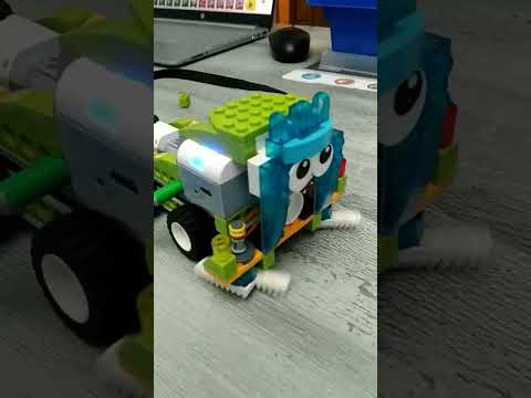 Cleaning machine #shorts #lego #legoeducation #wedo #robot #toys #learning #automobile