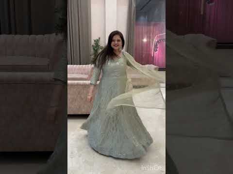 Twirl like nobody is watching🥂✨ #shortvideo #love