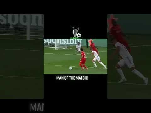 Thibaut Courtois unbelievable Saves #football #skills #motivation #shorts