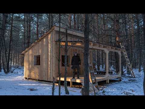 Building a large cabin with your own hands in the forest, I built a large terrace with my own hands