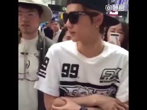 [150809] #LUHAN - Beijing South Railway Station