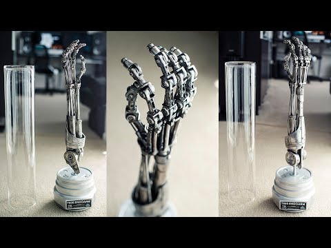 T-800 Endoarm Prop  - Terminator 2 - HCG, Icons, Sideshow Collectibles