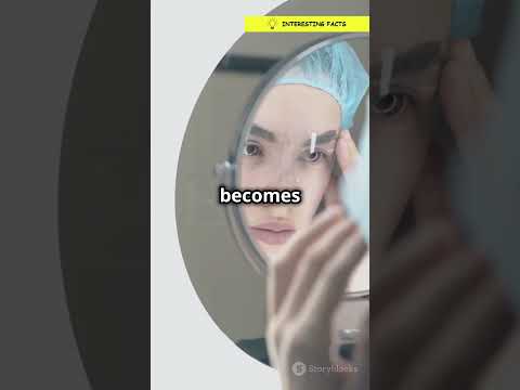 Why do mirrors look slightly green on the edges? #Mirror #ScienceExplained #HomeTips #DidYouKnow