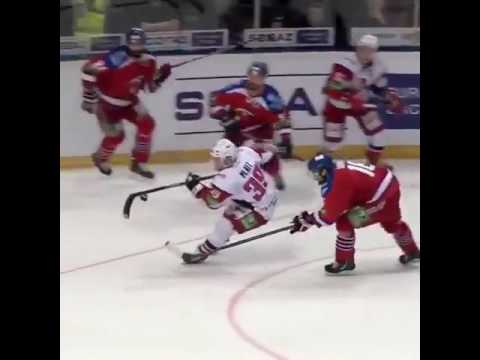 The hand-eye coordination on this goal is INSANE