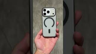 iPhone 17 pro hands on. 🔥 #iphone #iphone17pro