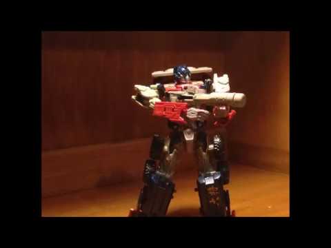 Optimus Prime Transformation (Stop Motion)