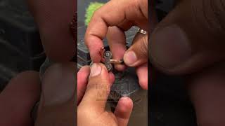 The chain trick that replace a battery connectorFix it anywhere#GarageHack #BatteryFix #EmergencyTip