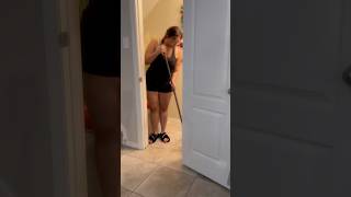 Clean space, clear mind 🧼🧘🏽‍♀️ #cleanwithme #shorts #trending #subscribe #cleaning #reset